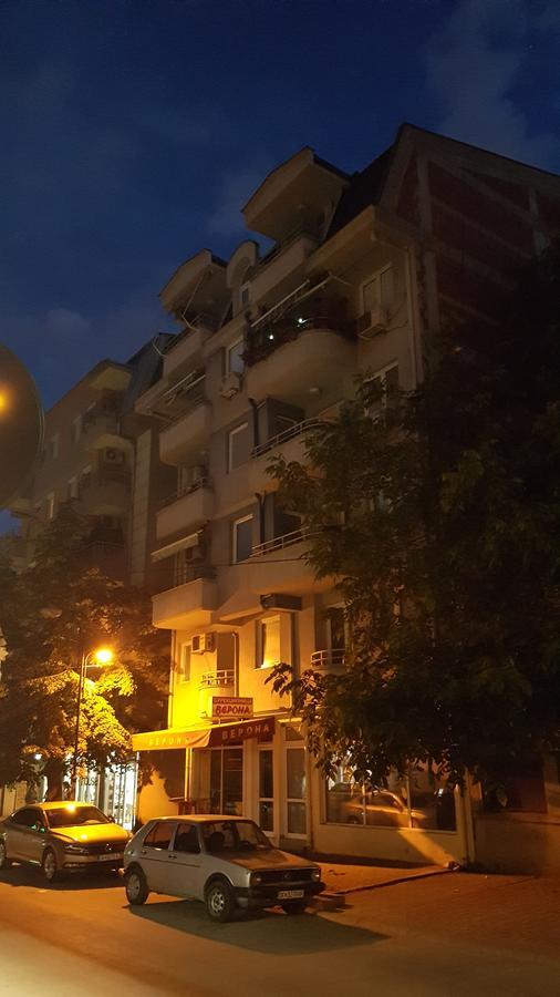 Veki'S House Apartment สโกเปีย ภายนอก รูปภาพ