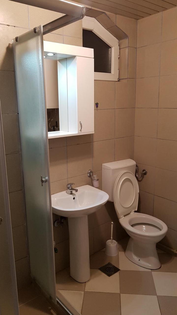 Veki'S House Apartment สโกเปีย ภายนอก รูปภาพ